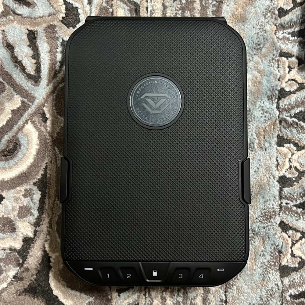 COPY - Vaultek LifePod 2.0 Model VLP20- Black. Brand new.